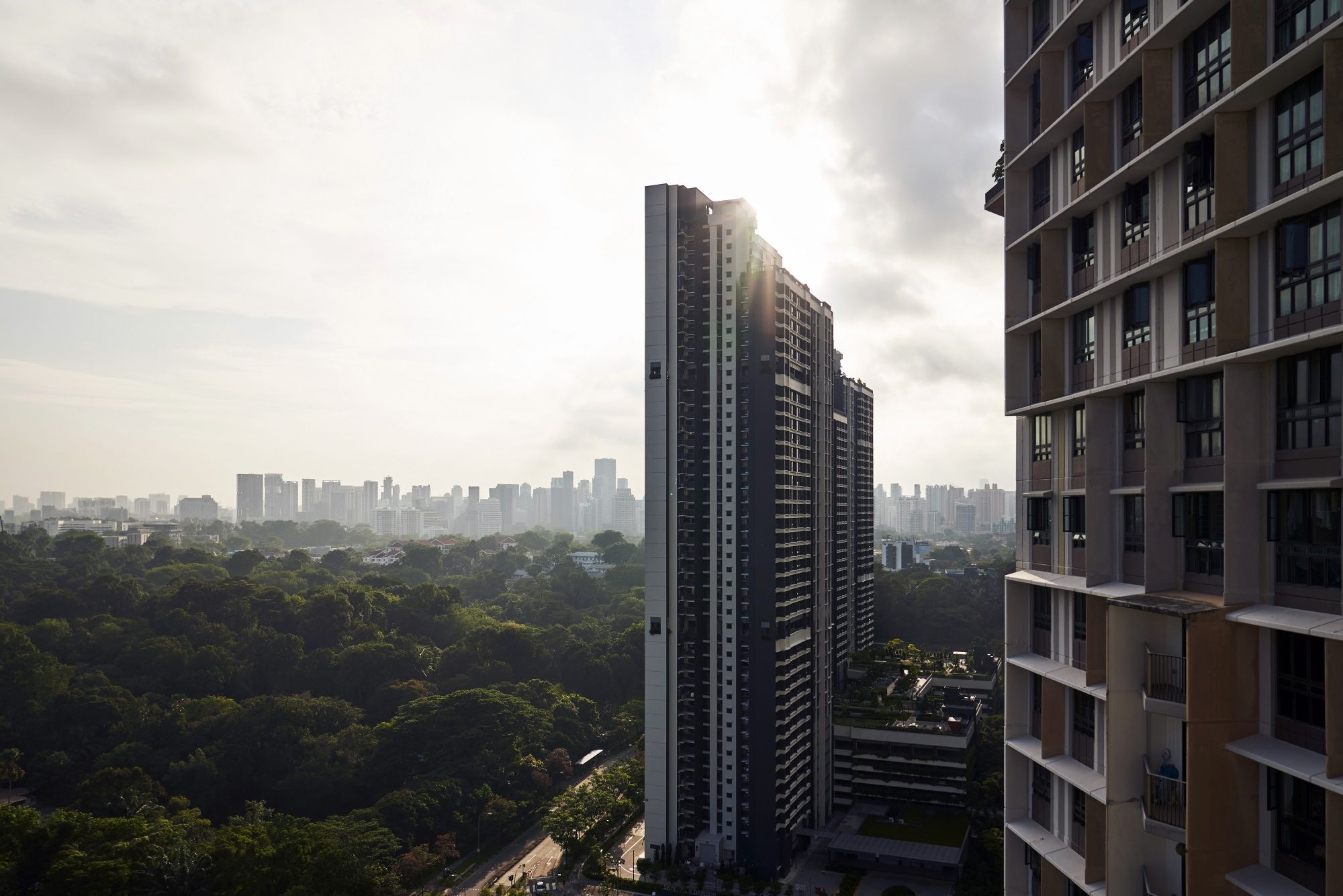 Singapore Property Market Heats Up With Jump in Home Sales