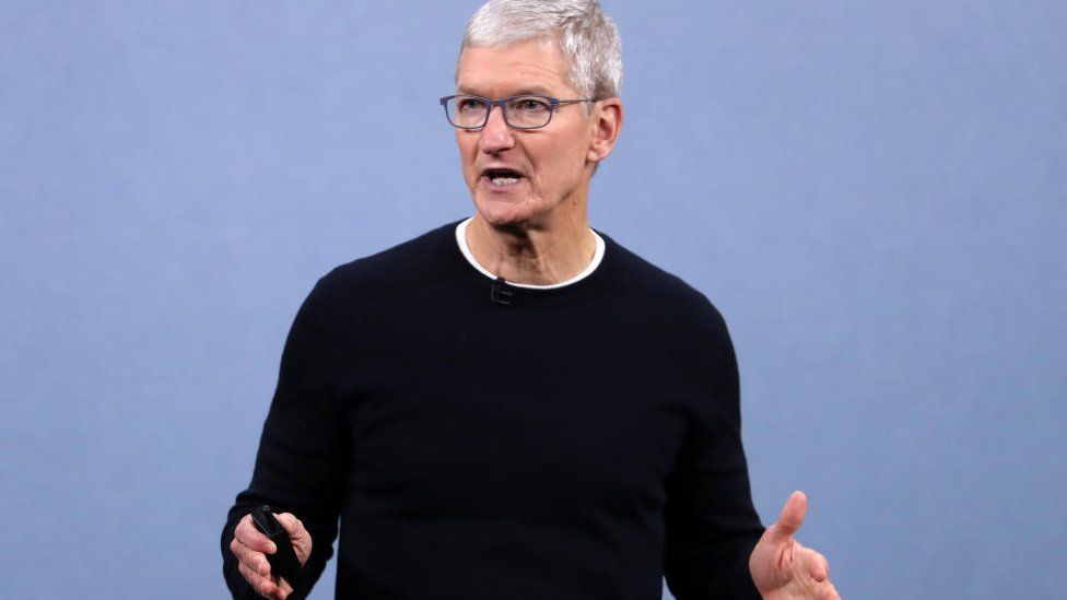 Apple Wants Staff Back in Offices by September