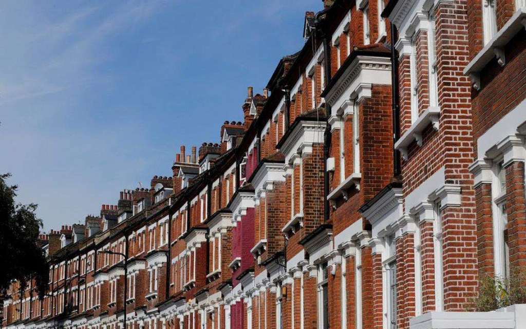 UK mortgage lending to be the lowest in over a decade in 2023, EY says