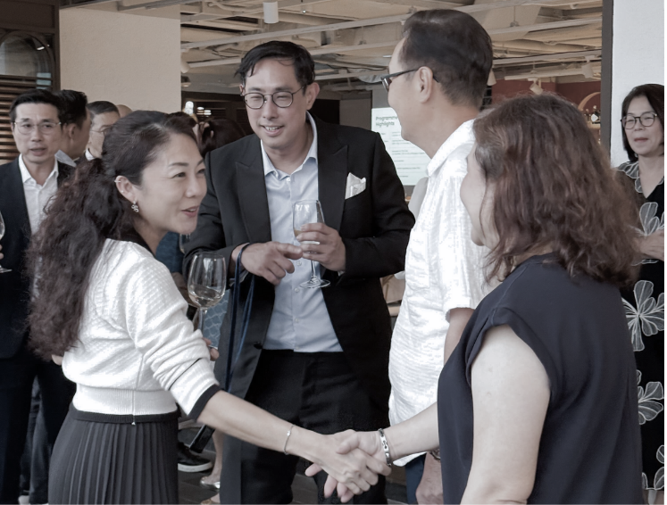 Vantage Point | A quarterly periodical brought to you by RealVantage | October 2025